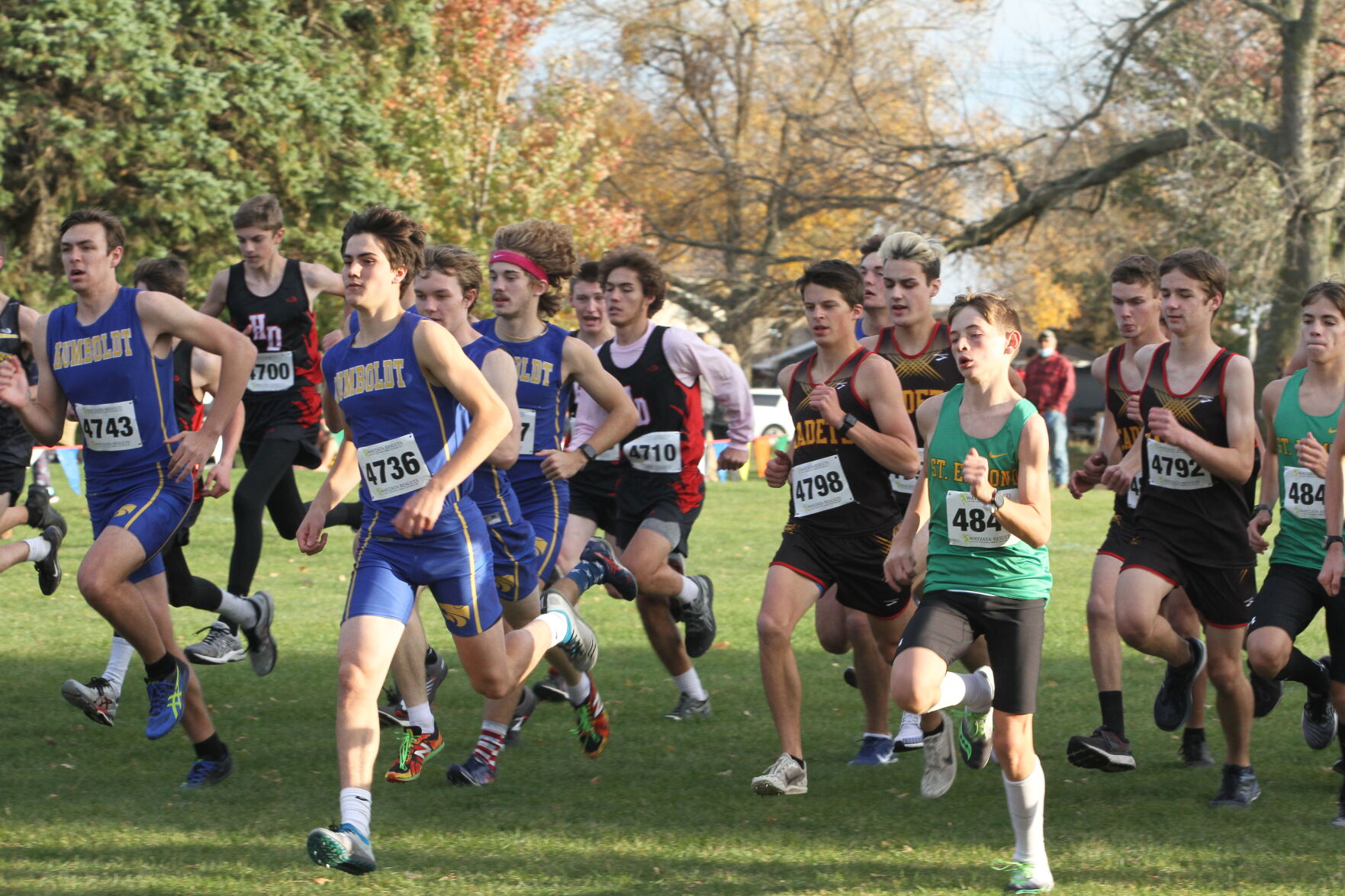 Boys_Start_XC_NCC_5913.JPG